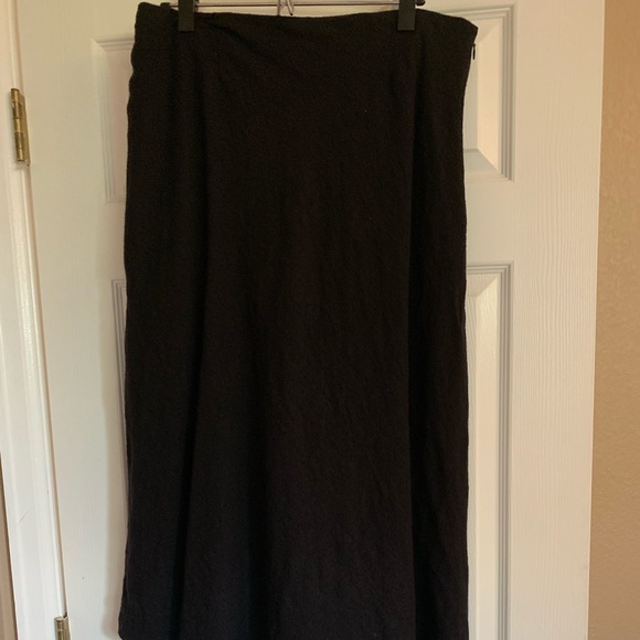 Ankle length black wool skirt - Picture 1 of 1